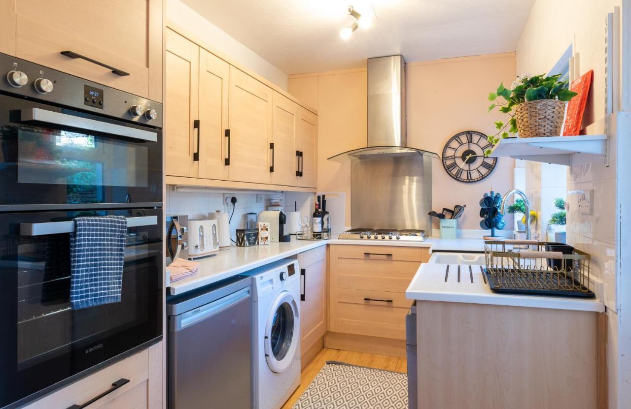 Beautiful 3 Bedroom Townhouse Harrogate Exterior foto